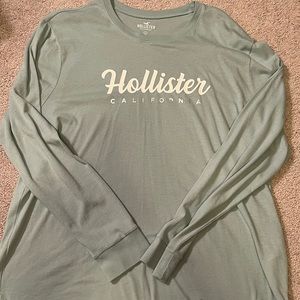 EUC Hollister Long Sleeve Shirt Size Large